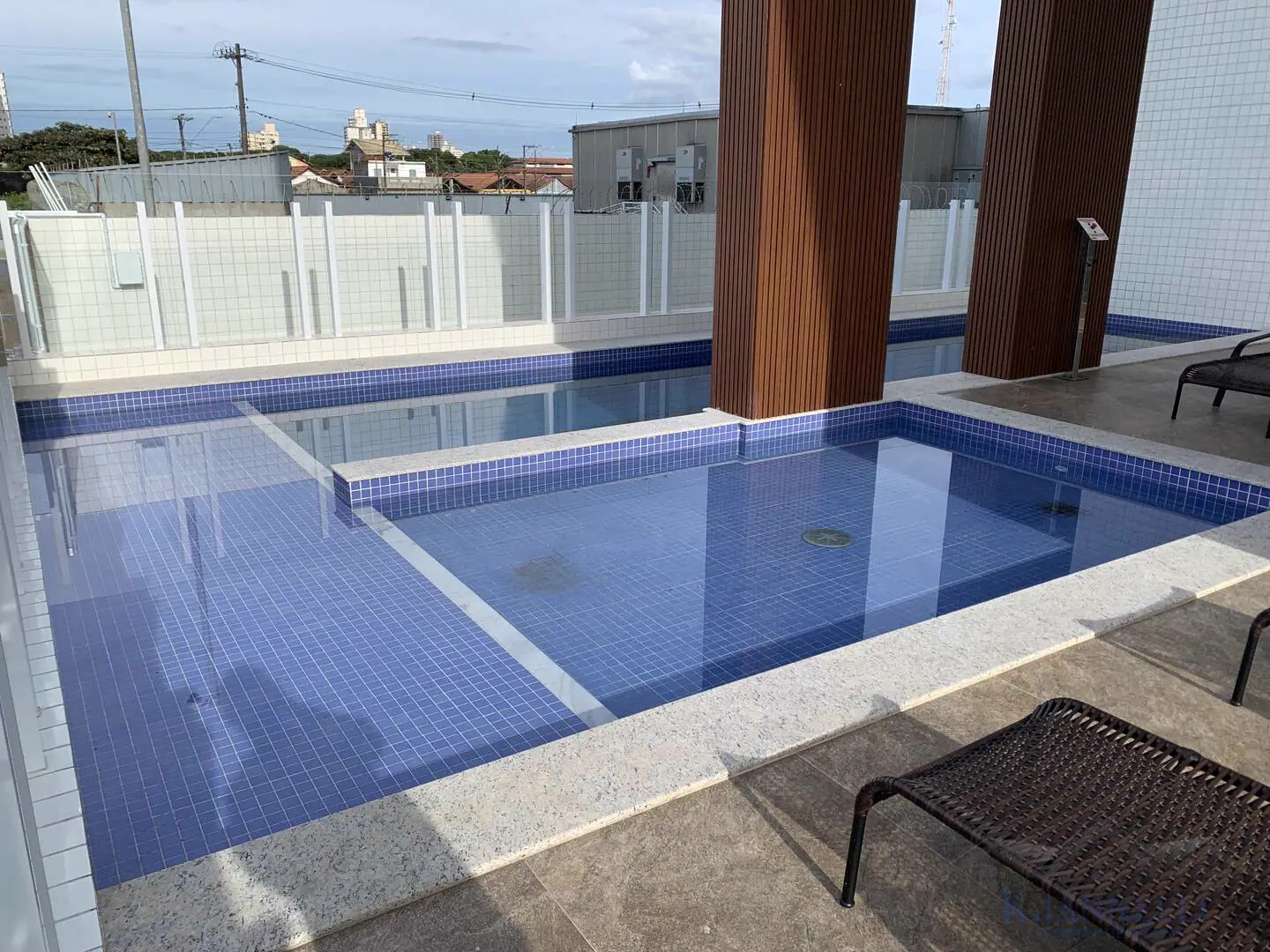 Apartamento novo, c/ 76,45 m² AU, 2 dorms., 1 Suíte, varanda, 1 vaga Mirim