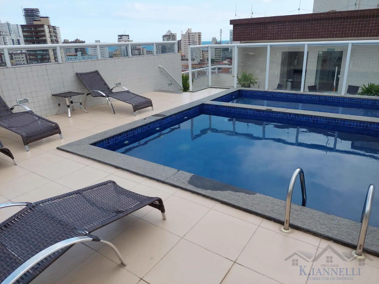 Apartamento c/ 66 m² AÚ. 2 dorms, 1 site, Terraço Gourmet c/ churrasq. 1 vg