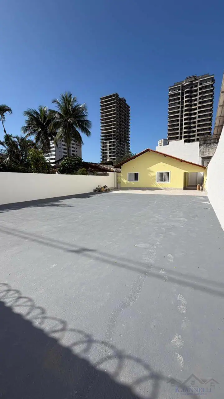 Locação casa c/ 2 dorms, 1 suíte, WC, Edicula c/ Suíte, 12 vgs, Guilhermina