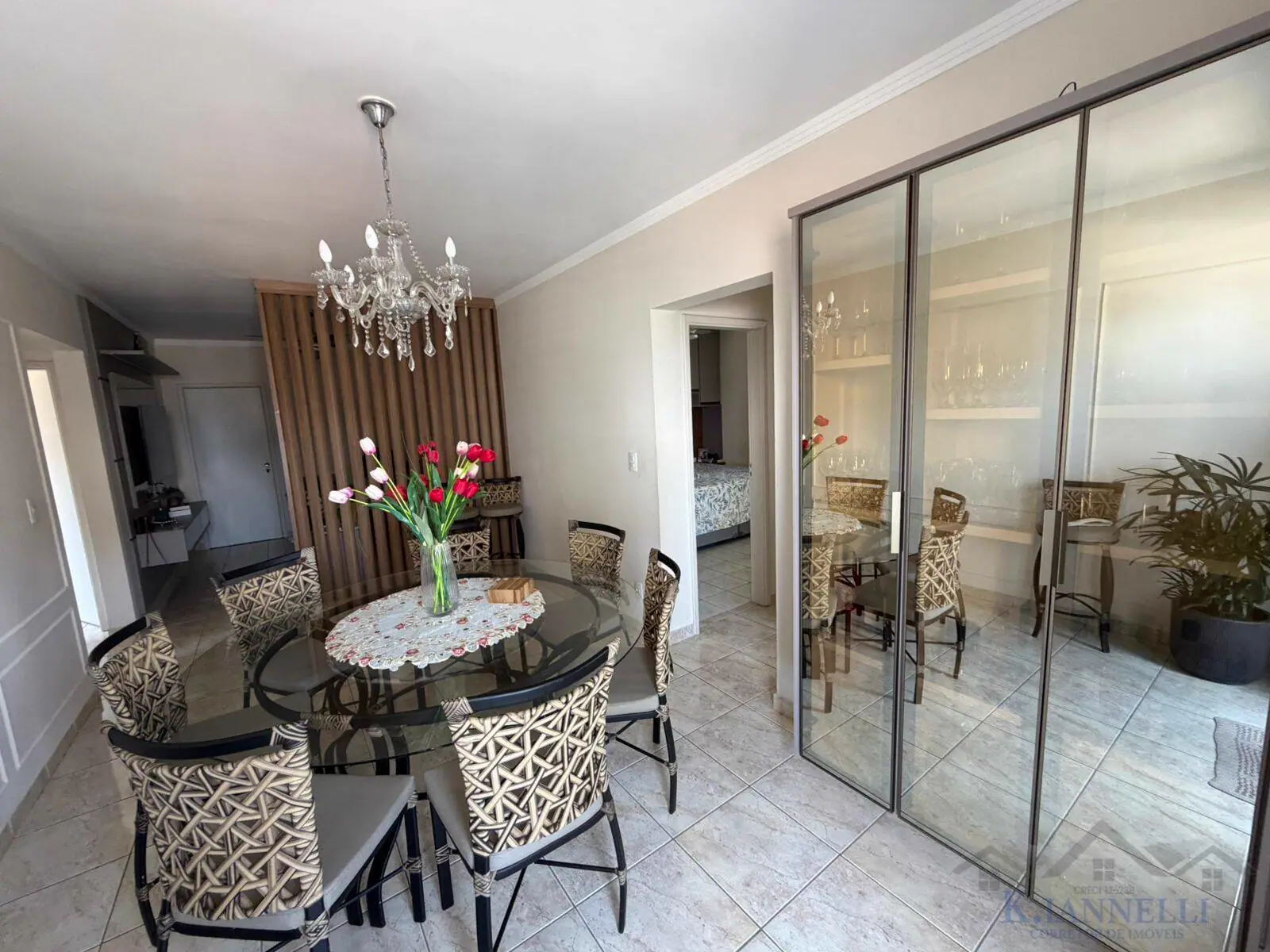 APARTAMENTO À VENDA – GUILHERMINA – PRAIA GRANDE