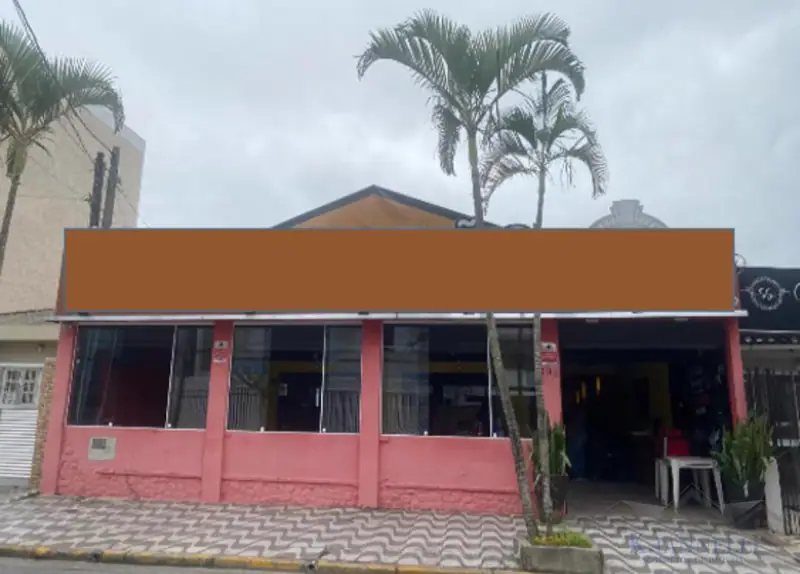 Casa Comercial no Boqueirão com Terreno de 250m² em Localização Nobre