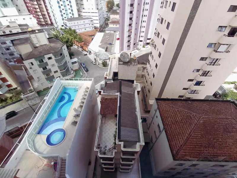 Apartamento Seminovo 03 Dormitórios com Lazer Completo e Vista Livre ao Mar