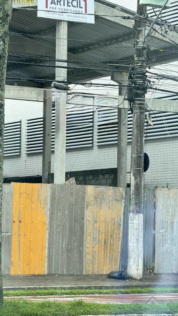 Loja Nova Galpão na Av. Principal da Cidade .Vila Guilhermina .Praia Grande