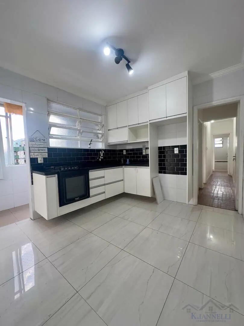 Apartamento 2 Dormitórios 1 Suite . Guilhermina. Praia Grande SP .