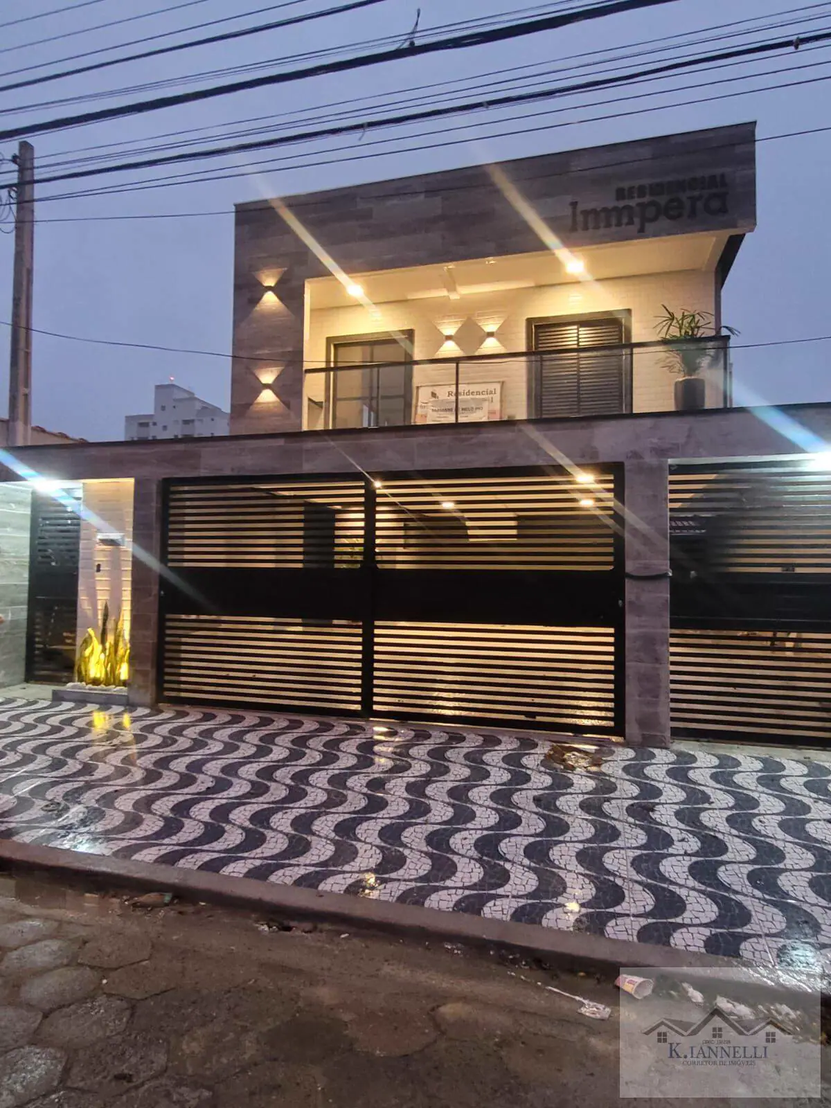 Casa de condomínio Guilhermina 2 Quartos Á Venda