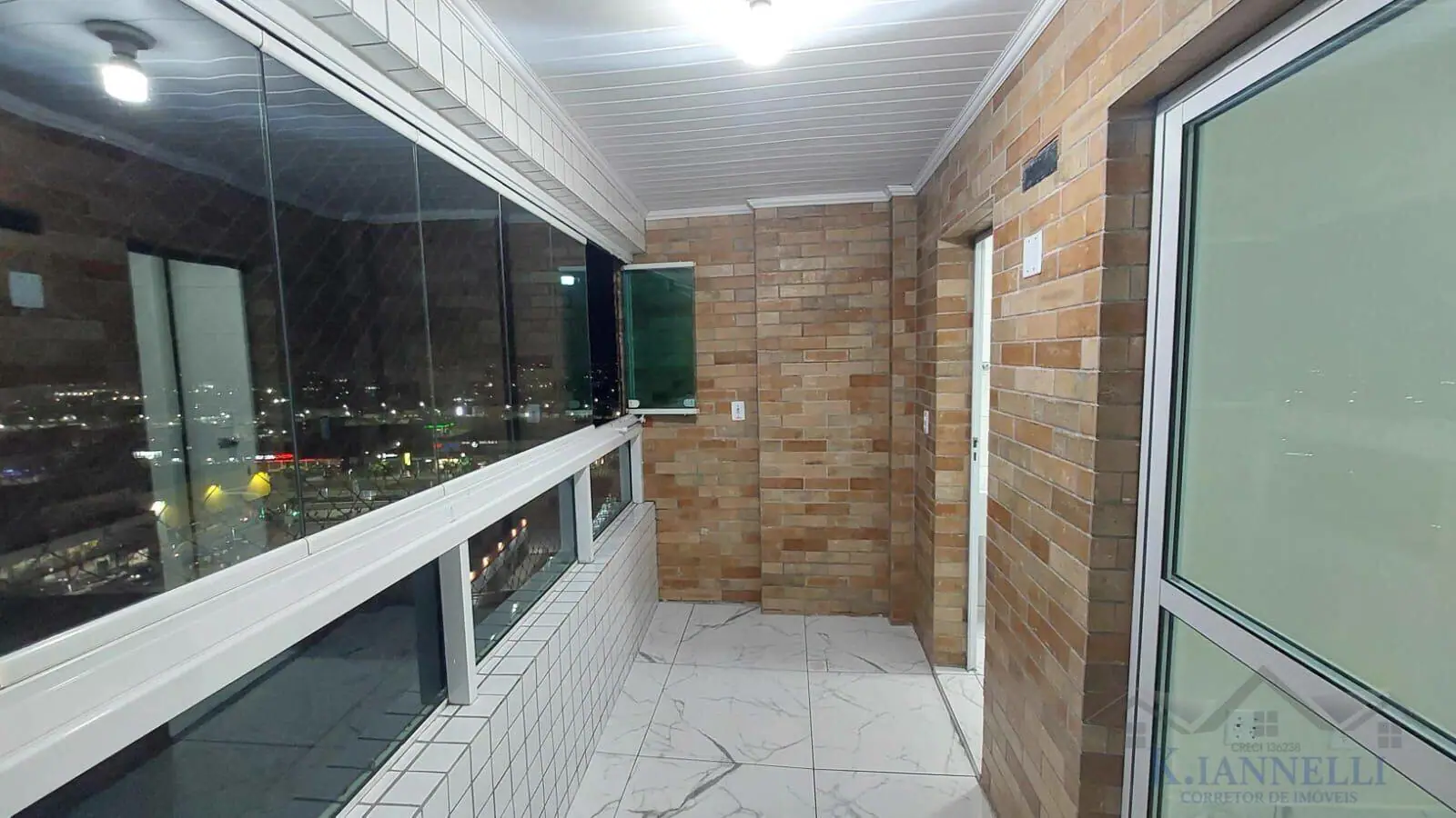 Apartamento Guilhermina Praia Grande SP . 2 Dormitórios 1 Suíte . Locação.