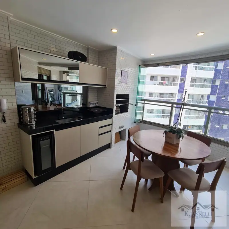 Apartamento no Canto do Forte . 2 Dormitórios 1 Suíte .2 Vagas Praia Grande