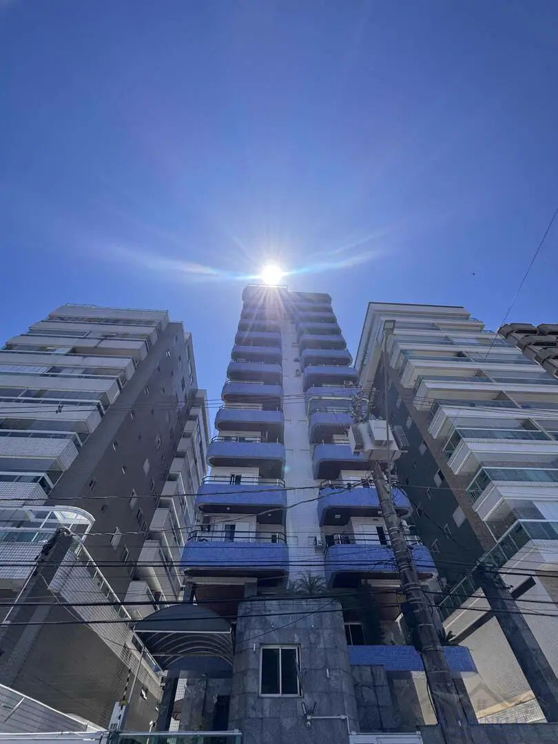 Apartamento localizado no Canto do Forte em Praia Grande, 2 Dormitórios .