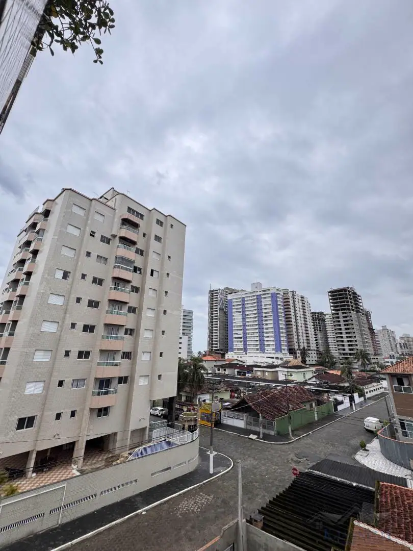 Apartamento na Guilhermina 1 Quarto.2 quadras da Praia com lazer .