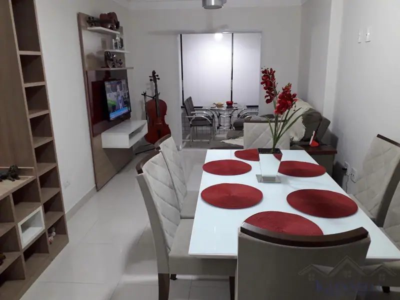 Apartamento locação em Praia Grande na Guilhermina . 2 Dormitórios .