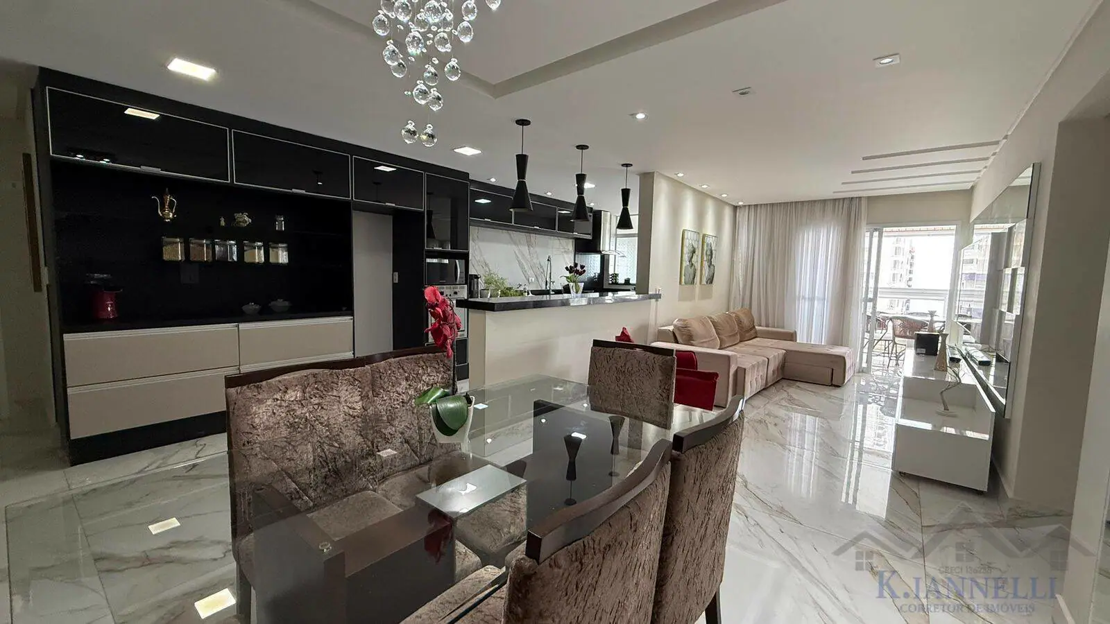 Apartamento com 3 Suítes e 2 Vagas de Garagem - 145m² e Vista Livre