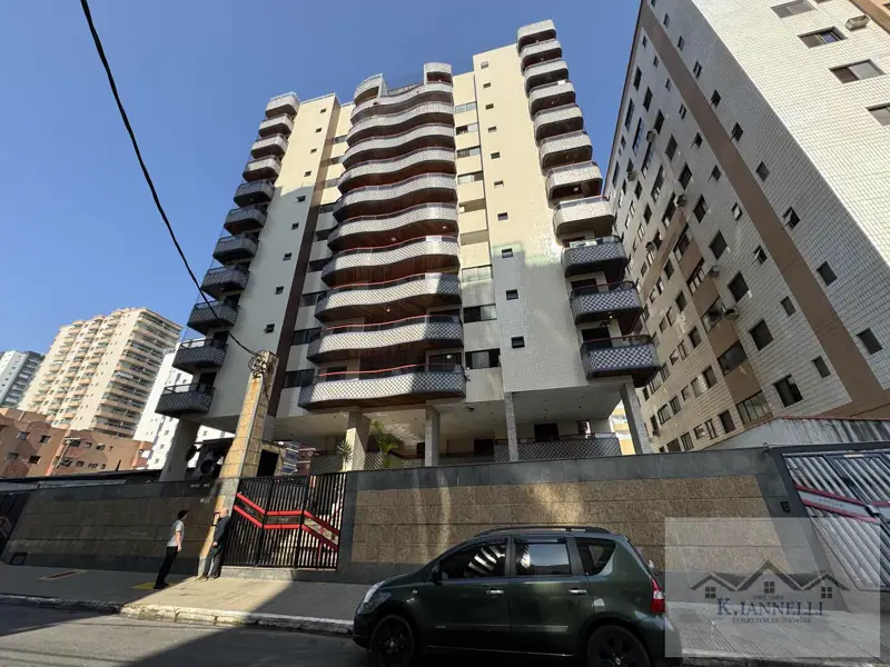 Cobertura com 4 Dormitórios e Piscina - 450 Metros da Praia - Vila Tupi