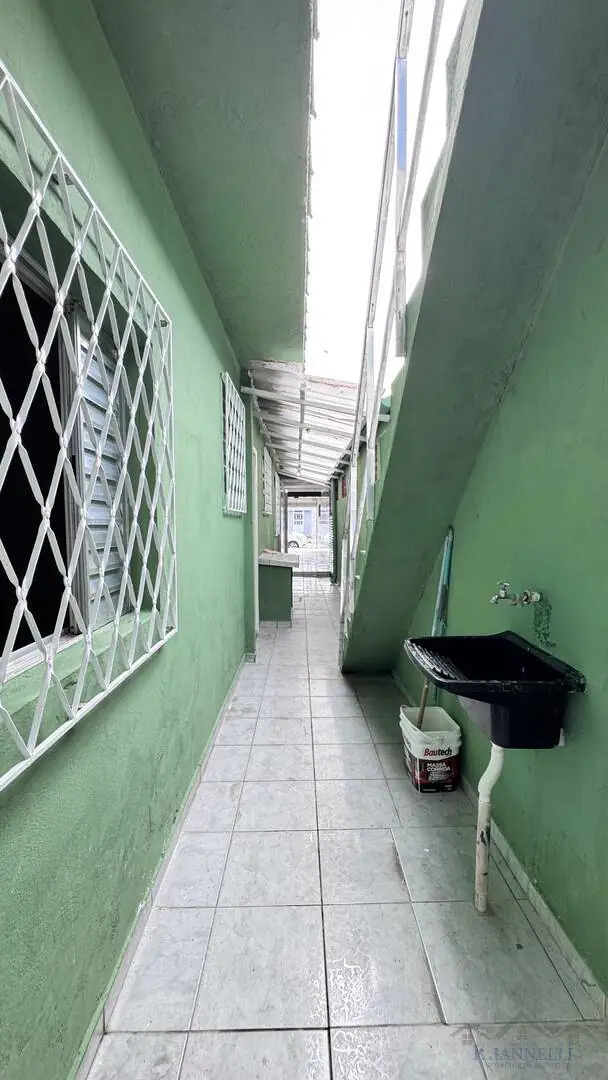 Casa Á Venda em São Vicente , 2 Dormitórios