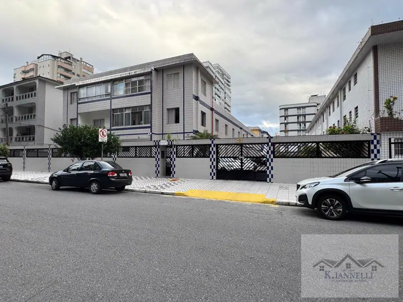 Apartamento KIT's conjugadas 02 garagens Canto do Forte - R$ 275.000