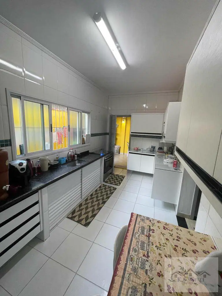 Sobrado 02 Dormitórios 01 Suite Lavabo Terraço Guilhermina