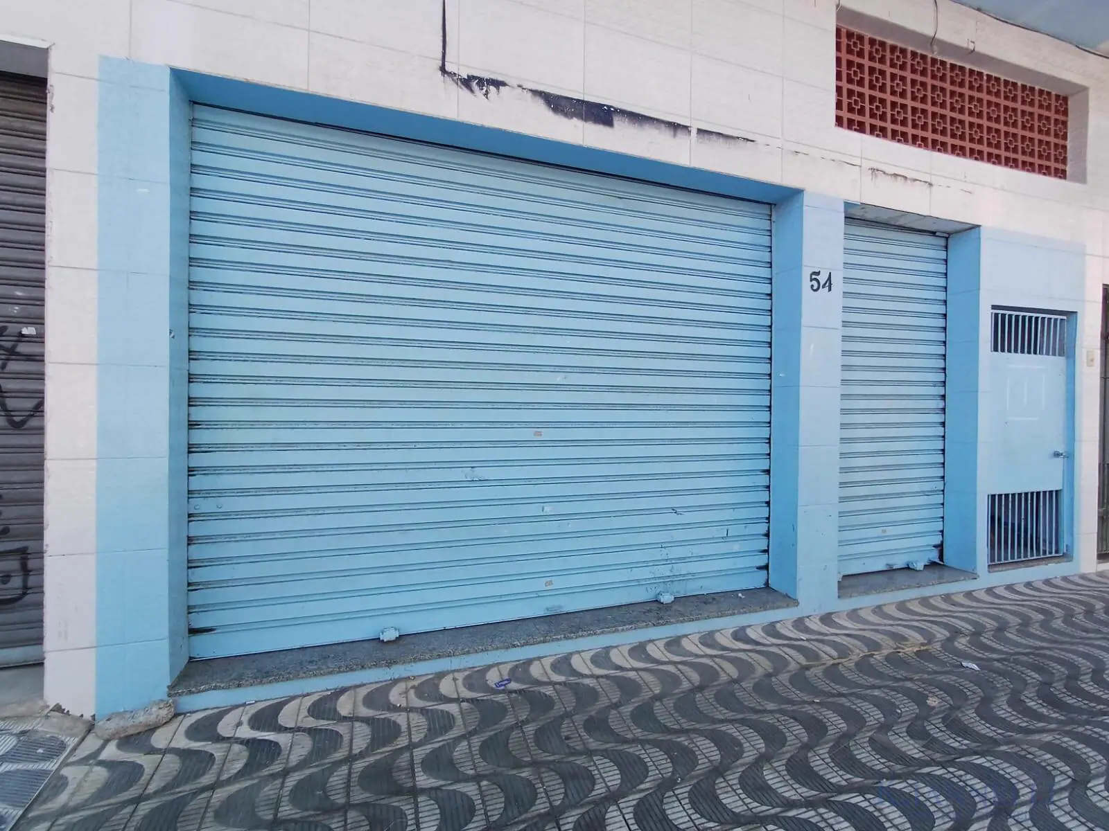 Loja comercial no Boqueirão 100m² ideal para bares e restaurantes