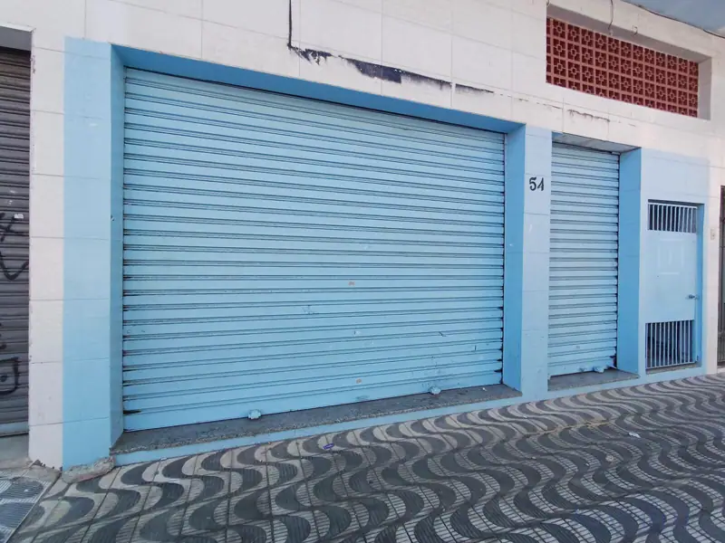 Loja comercial no Boqueirão 100m² ideal para bares e restaurantes
