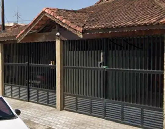 Casa 02 Dormitórios Suite 02 Vagas Garagem Boqueirão - R$ 680.000